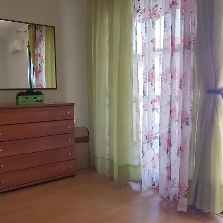 Alexandros Family House