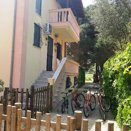 Alexandros Family House Nea Iraklitsa