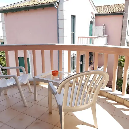 Alexandros Family House Nea Iraklitsa